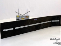Sonstiges Qmac Modulo Gummischieber für Ställen 2700mm anbau Kramer