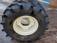 Räder, Reifen, Felgen & Distanzringe BKT 380/70R20