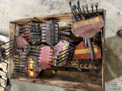 Diverse Gebrauchte Teile  Ventielenblokken, Bodemkabel, Hydrauliek, diversen