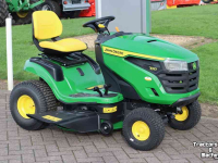 Aufsitzrasenmäher John Deere X127