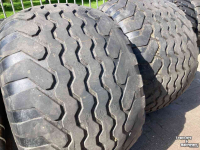 Räder, Reifen, Felgen & Distanzringe Vredestein 700/45x22.5