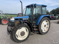 Schlepper / Traktor New Holland 6640 SLE 40km kruip 4 cil.turbo
