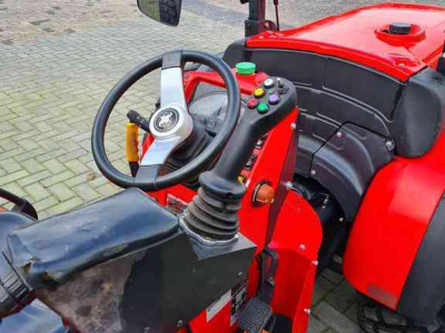 Schlepper / Traktoren Carraro SRX 7800