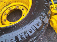 Räder, Reifen, Felgen & Distanzringe  BKT 13.065X18 BKT AW702 WIEL 8-221-275