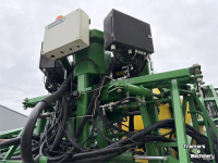 Feldspritze John Deere 840 Veldspuit