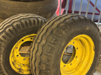 Räder, Reifen, Felgen & Distanzringe BKT BKT 13.065X18 BKT AW702 WIEL 8-221-275