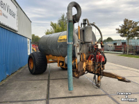 Gülletankwagen / Güllefässer Veenhuis VMR 6800 Mesttank met zuigarm