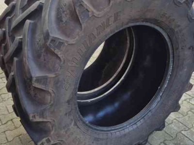 Räder, Reifen, Felgen & Distanzringe Alliance 540/65R30 eenling/enkele band