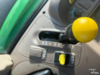 Schlepper / Traktor John Deere 5075M