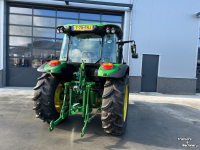 Schlepper / Traktor John Deere 5075M