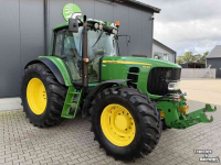 Schlepper / Traktor John Deere 6630 AP