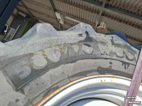 Räder, Reifen, Felgen & Distanzringe Michelin Omnibib 580/70R38