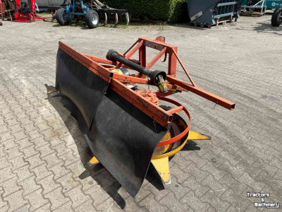 Siloverteiler Rogedi Kuilverdeler weidebouwmachines