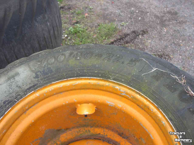 Räder, Reifen, Felgen & Distanzringe  700/40 x 22.5