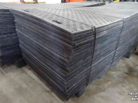 Sonstige Baumaschinen, Erdbewegungsmaschinen und Zubehör  Rijplaat - Rijplaten Kunststof afm 3000x1000x20 mm