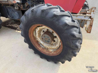 Räder, Reifen, Felgen & Distanzringe Case-IH set banden 12.4-24 op velg