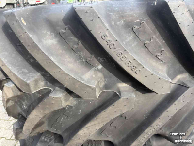 Räder, Reifen, Felgen & Distanzringe BKT 540/65R30 Nieuw!