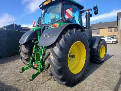 Schlepper / Traktor John Deere 6R250