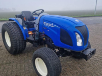 Gartentraktoren New Holland TYPE BOOMER 45