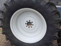 Räder, Reifen, Felgen & Distanzringe Trelleborg 540/65R34