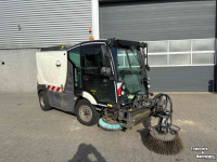 Kehrmaschine  Mathieu MC210 Veeg/zuigwagen