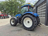 Schlepper / Traktor New Holland T 6080