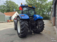 Schlepper / Traktor New Holland T 6080