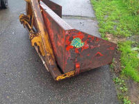 Traktor Abkippbehälter Peecon Trekkerbak grondbak schepbak