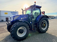 Schlepper / Traktor New Holland T7.245AC New Gen Blue Power