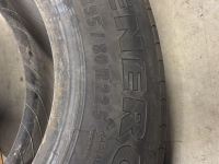 Räder, Reifen, Felgen & Distanzringe Michelin MICHELIN 295/80X22,5 BUITENBAND
