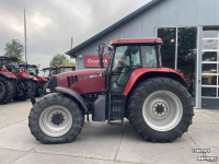 Schlepper / Traktor Case-IH CVX 1155 met originele fronthef en pto