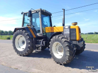 Schlepper / Traktor Renault 155-54TX