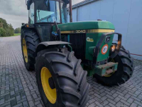 Schlepper / Traktor John Deere 3040