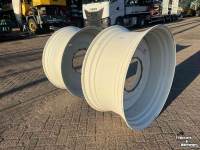 Räder, Reifen, Felgen & Distanzringe New Holland DW 20 x 42 vaste velgen ongebruikt