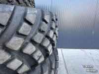 Räder, Reifen, Felgen & Distanzringe Galaxy 360/70R24 + 200/70R16