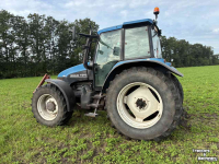 Schlepper / Traktor New Holland TS115