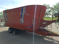 Futtermischwagen Peecon VME 200L