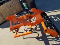 Grubber  Triltand cultivator met verkruimelrol 1.5 mtr