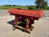 Düngerstreuer Lely Centerliner CB 1600