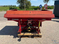 Düngerstreuer Lely Centerliner CB 1600