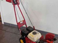 Rasen Erntemaschine  4G7P