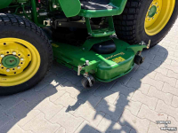 Gartentraktoren John Deere 3045R