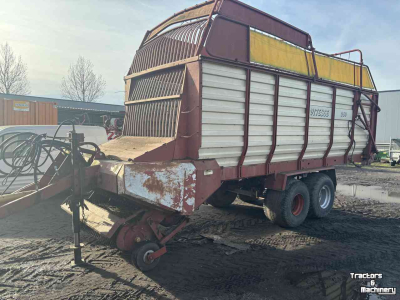 Lade- und Dosierwagen Strautmann Vitesse 260