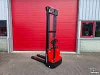 Elektrohubwagen EP Equipment ESA-121 stapelaar 4200 mm