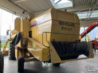 Mähdrescher New Holland TX62