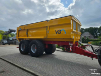 Kipper VGM Everest 22 met hydraulische shuifschotten
