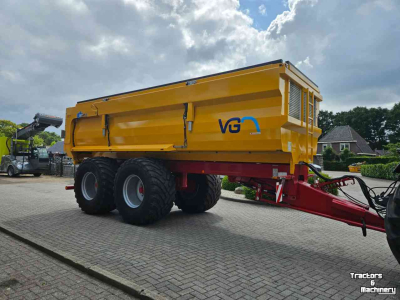 Kipper VGM Everest 22 met hydraulische shuifschotten