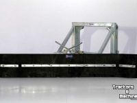 Sonstiges Förderanlagen und Material-Handling-Ausrüstungen Qmac Modulo Gummischieber für Hof 2.40 mtr anbau Terex TL80