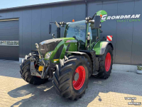 Schlepper / Traktor Fendt 718 S4 Profi plus
