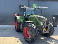 Schlepper / Traktor Fendt 718 S4 Profi plus
